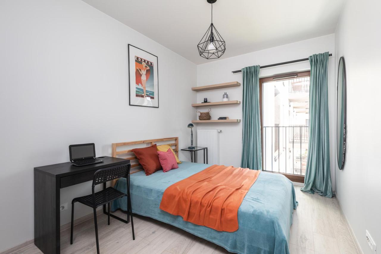 Superapart Sierakowskiego 4 Apartment Warsaw Ngoại thất bức ảnh